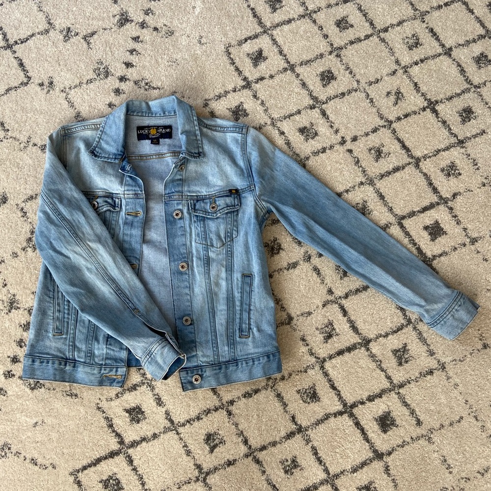 Lucky Brand Light Wash Jean Jacket